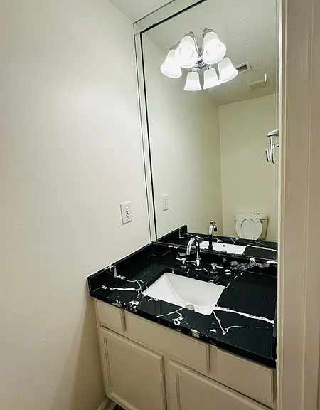 492 Alderbrook Way — Photo 7