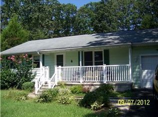 22 Lake Shore Dr, Lewes, DE 19958