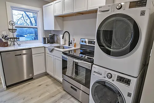 1022 Ash St #1022 Photo 1