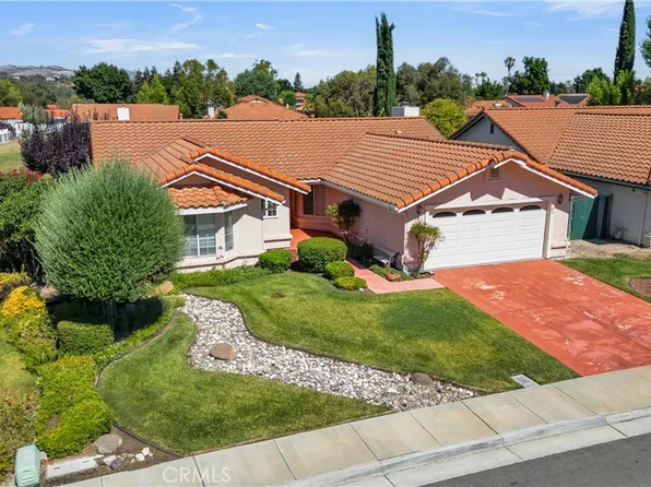 905 Inverness Dr, Paso Robles, CA 93446