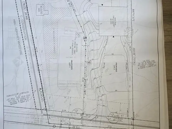Clark Rd, Hershey, PA 17033