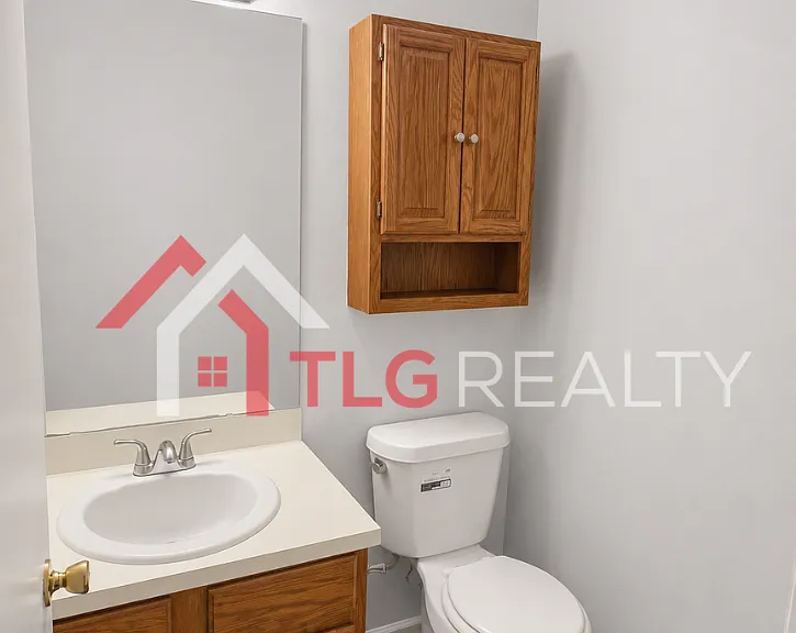 3821 Rosedown Dr — Photo 8