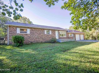 1124 Whites Mill Rd, Maryville, TN 37803