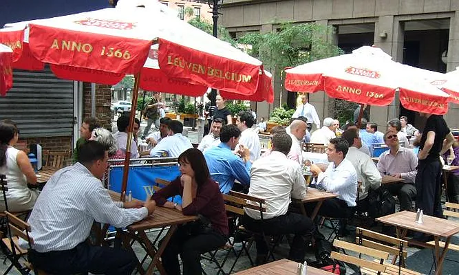 Rented by New York Residence | media 28