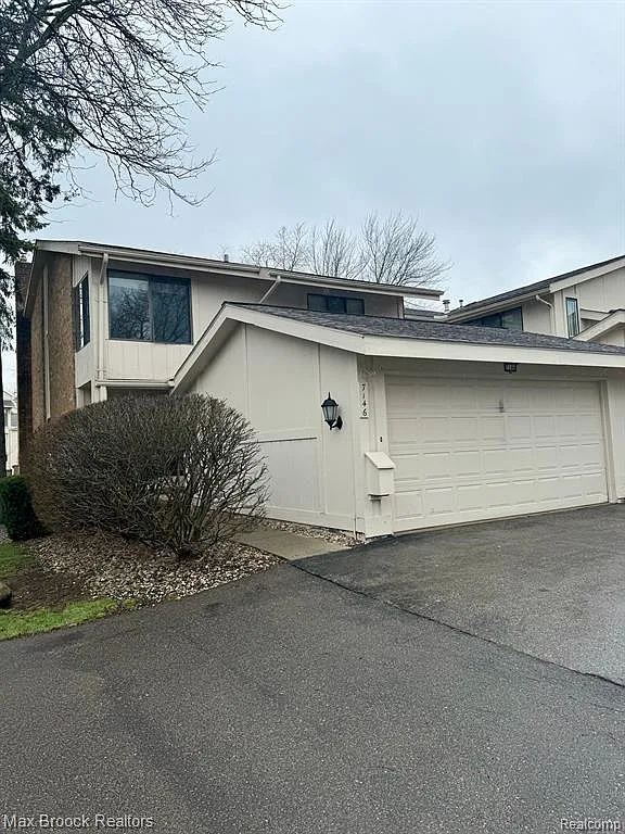 7146 Pebble Park Dr photo 1