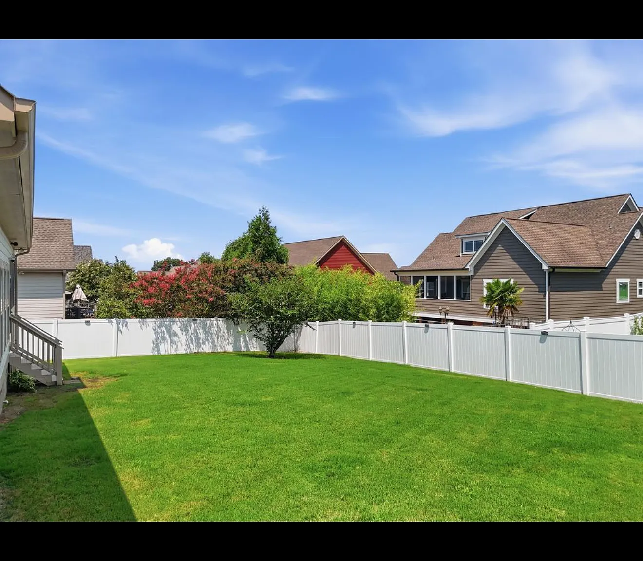 8498 Deer Run Cir — Photo 4