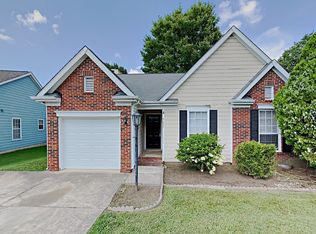 9027 Chesham Dr, Charlotte, NC 28227