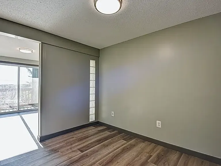 263 Kensington Ave #25 — Photo 8