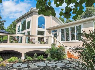 2260 Spangler Cir, York, PA 17406