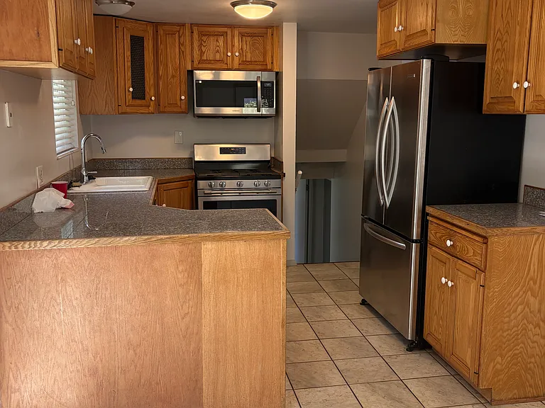 2138 E 6320 S — Photo 3