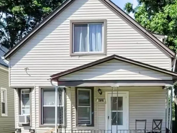 9727 Dequindre St APT 1, Hamtramck, MI 48212