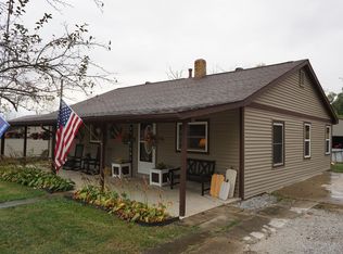 702 Pinhook Rd, Bedford, IN 47421