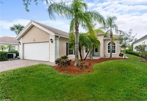 2302 Heydon Cir W Photo 1