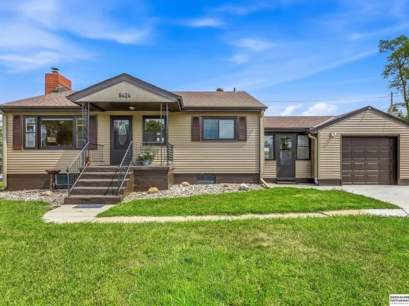 6424 Fowler Ave, Omaha, NE 68104
