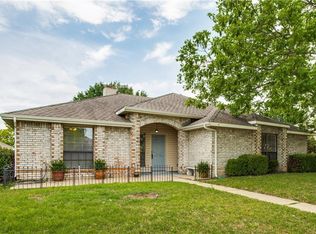 1024 Chimney Ct, Mesquite, TX 75181