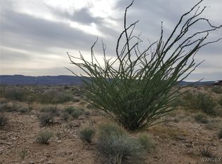 10018 S Apache Rd, Golden Valley, AZ 86413