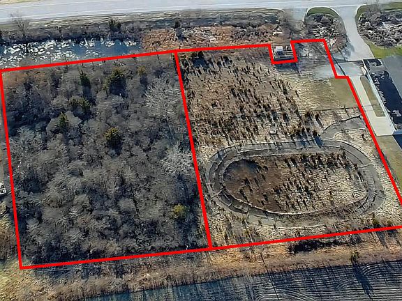 3rd image of S River Rd