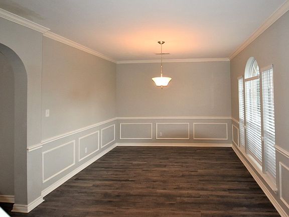 5th image of 1152 Christopher Ln