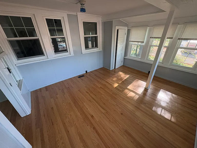 303 Bouchelle St — Photo 6