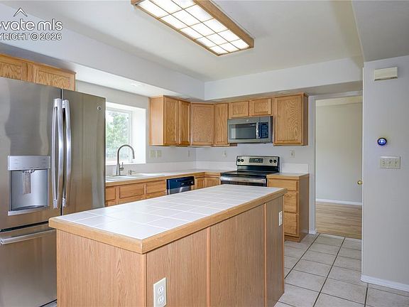 4th image of 2231 Jeanette Way