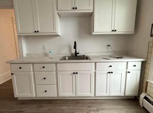 136 Congress St APT 2, Cohoes, NY 12047