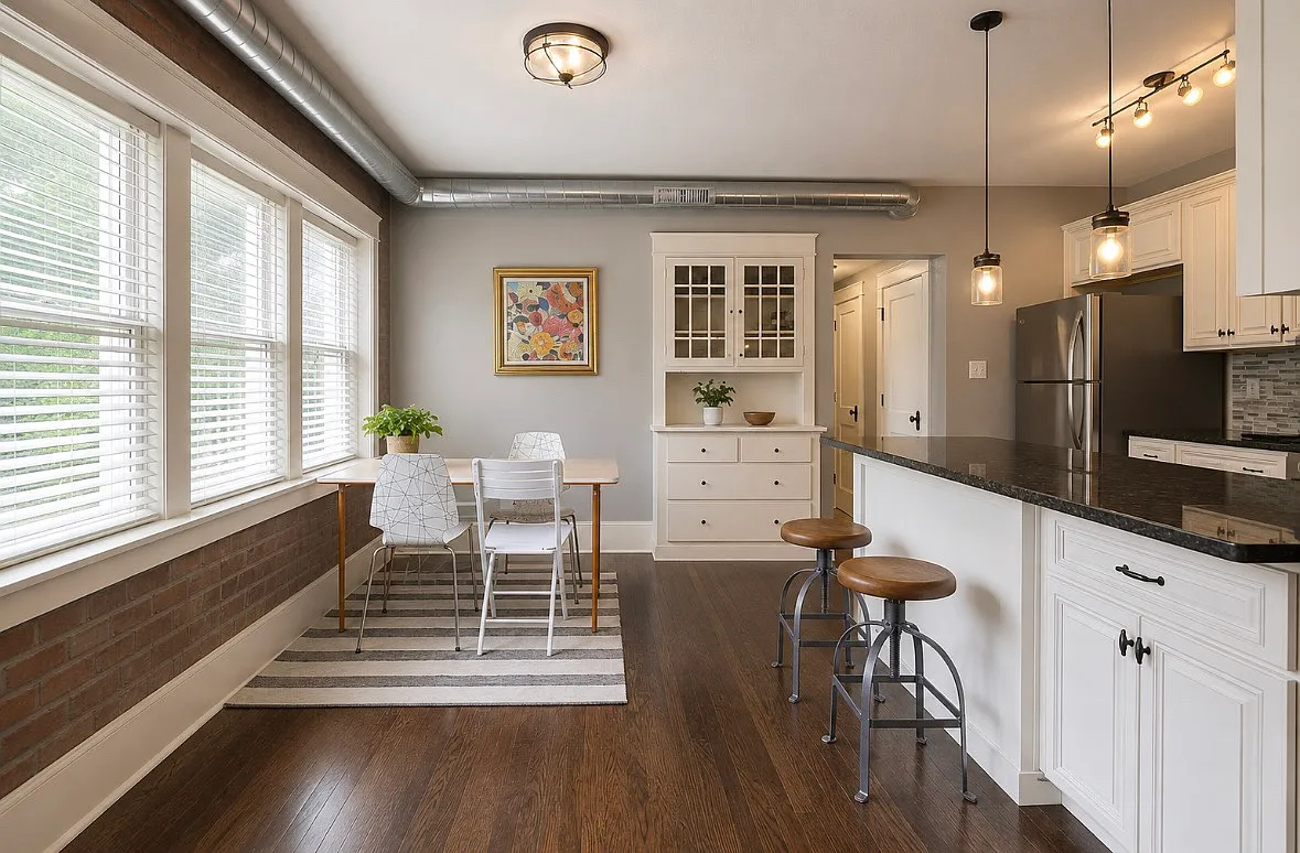 2 bed, 1000 sqft, $1,500 — Photo 1