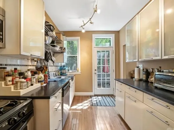 3150 Linwood Ave, Cincinnati, OH 45208