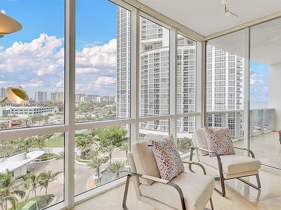 3rd image of 18101 Collins Ave APT 1003