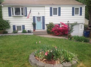 20 Ridgewood Dr, Vernon, CT 06066