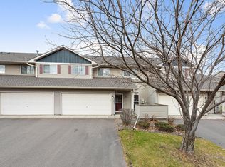13833 Dahlia Dr, Rogers, MN 55374