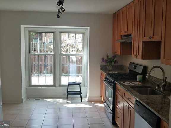 2nd image of 4464 Limelight Ct