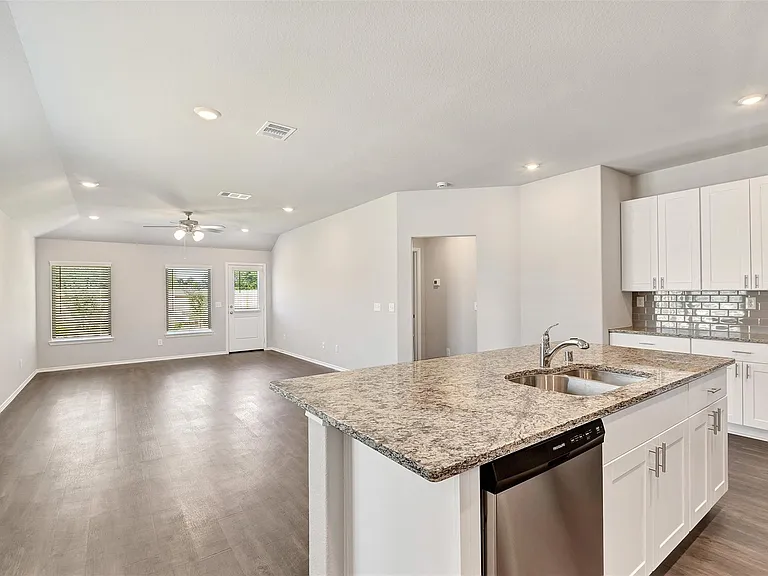 261 Gallant Front Ln — Photo 17