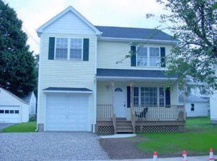 483 Henry Avenue Extension Ave, Stratford, CT 06614