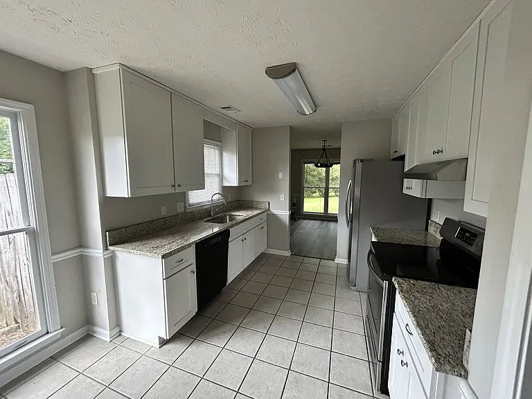 7304 Midland Chase Loop — Photo 9