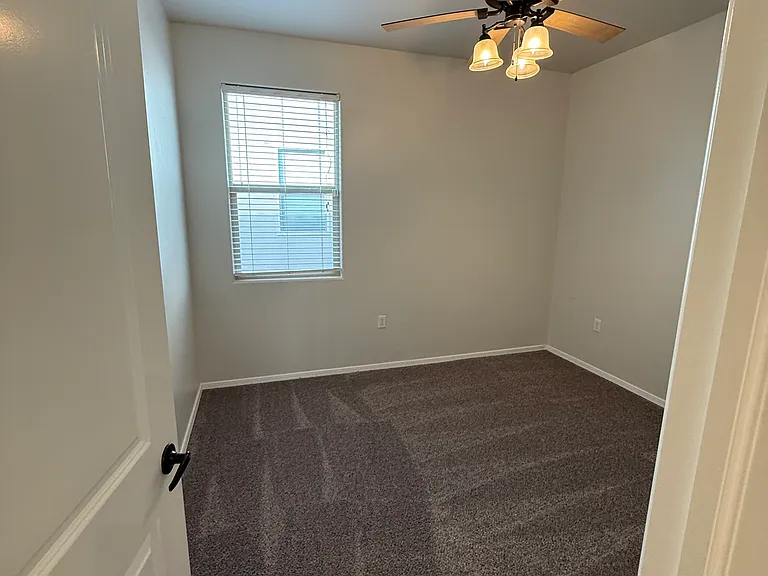 3660 Sienna Ave — Photo 18