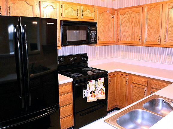 5th image of 3634-3D Morris Farm Dr
