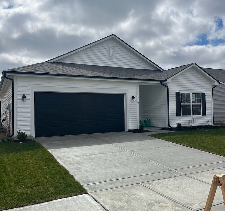 1st image of 512 Redvine Dr