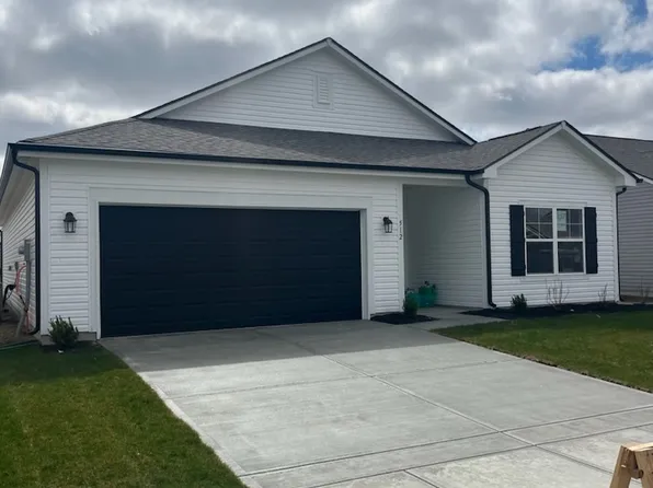 512 Redvine Dr, Sheridan, IN 46069