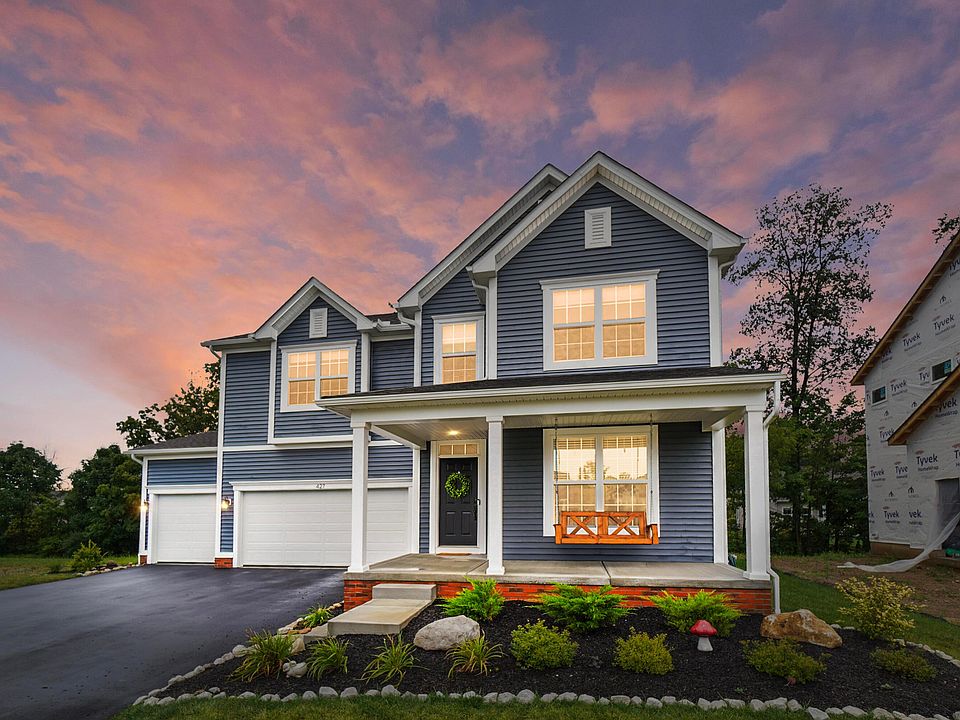 1st image of 427 Pioneer Way