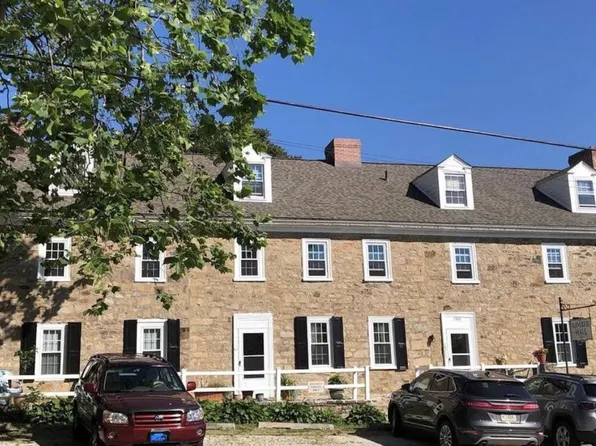1300 Hares Hill Rd, Phoenixville, PA 19460