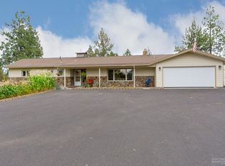 7930 NW Oasis Dr, Redmond, OR 97756