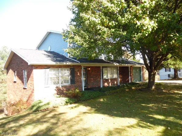 1317 Lancaster St, Marietta, OH 45750