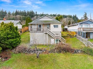 5642 Island Hwy S, Comox Valley, BC V0R3B0
