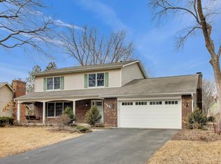 56 Winthrop New Rd, Sugar Grove, IL 60554