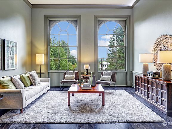3rd image of 1401 5th Avenue W #314