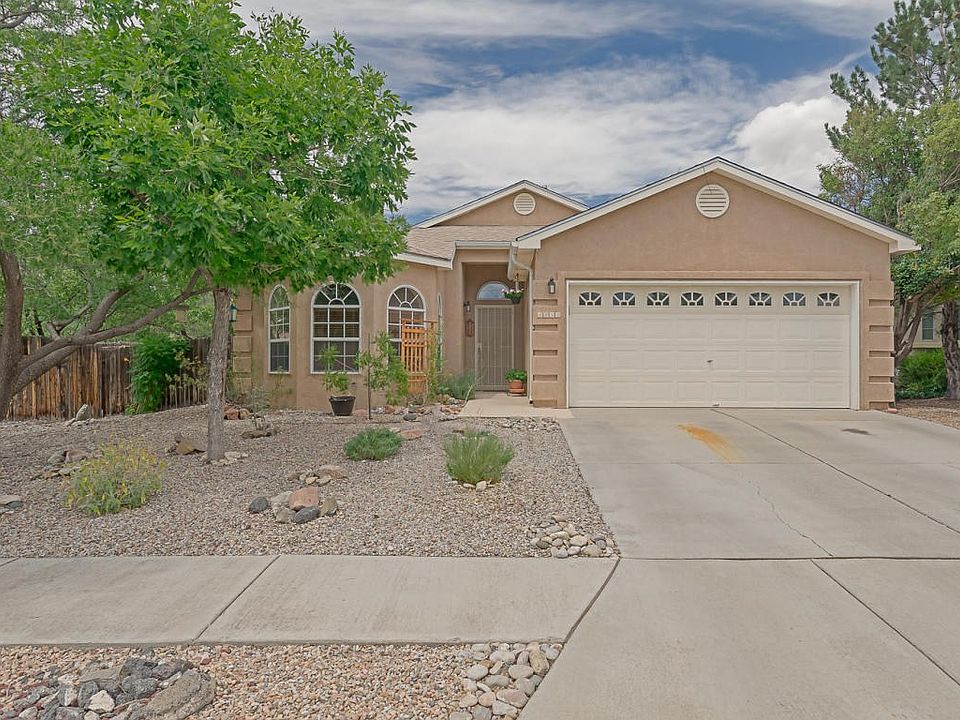 4833 Mesa Prieta Ct NW-1