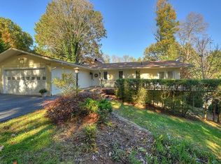 241 Brunswick Dr, Waynesville, NC 28786