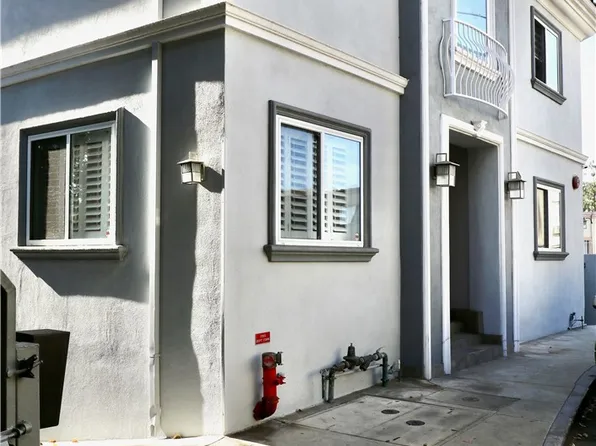 11989 Laurelwood Dr APT 1, Studio City, CA 91604