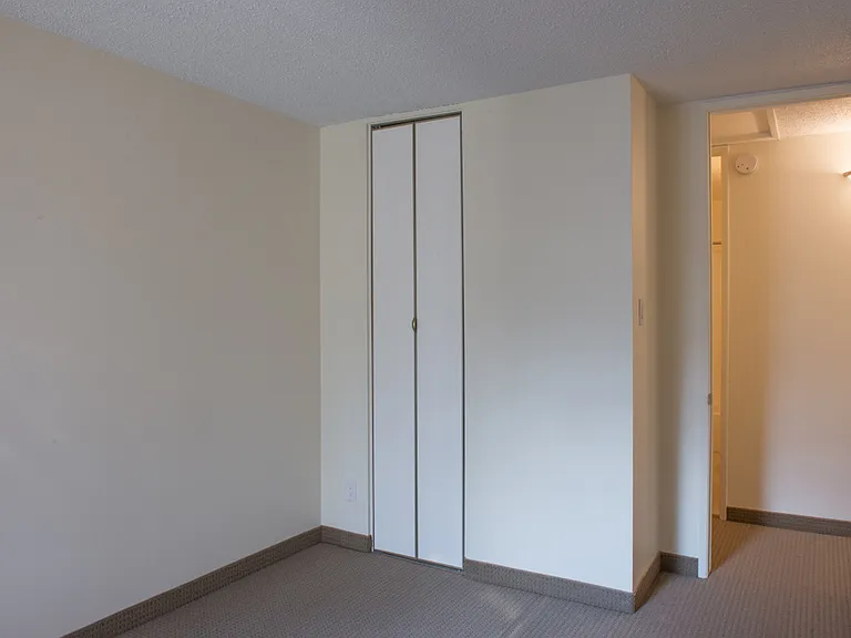 534 Hazel Bay — Photo 10