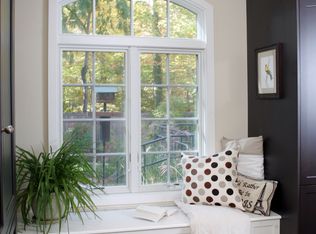 2006 Woodbrook Dr, Wilmington, DE 19810